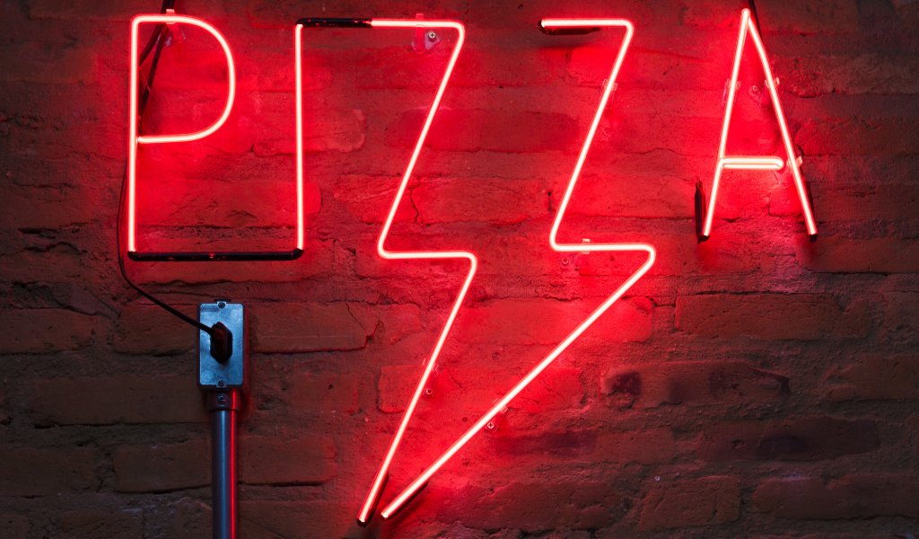 luces-led-neón Cartel pizza luces led león.